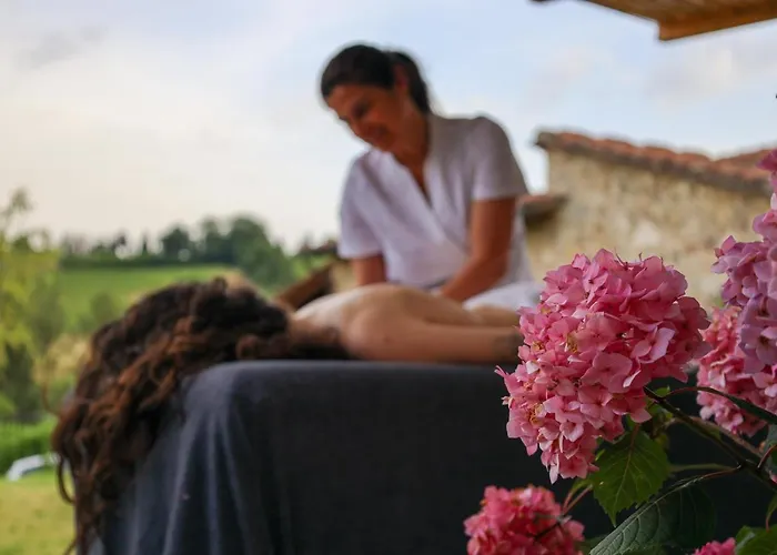 別荘 Borgo Le Balze *