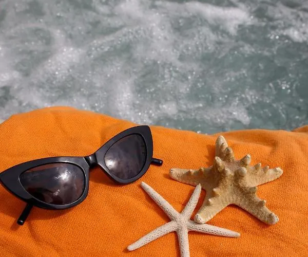 別荘 Borgo Le Balze *